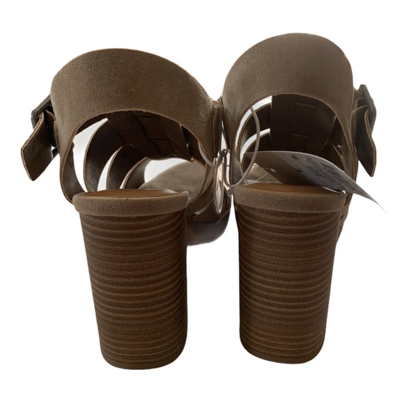 Universal Thread Open Toe Suede Sandal Blo… - Picture 6 of 7